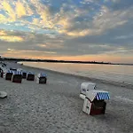Strandvilla Erste Reihe Duenenblick Whg 04 Scharbeutz