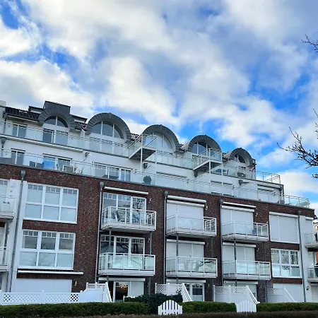 Strandvilla Erste Reihe Duenenblick Whg 04 * Scharbeutz
